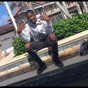 Meet your Posher, Demetrius